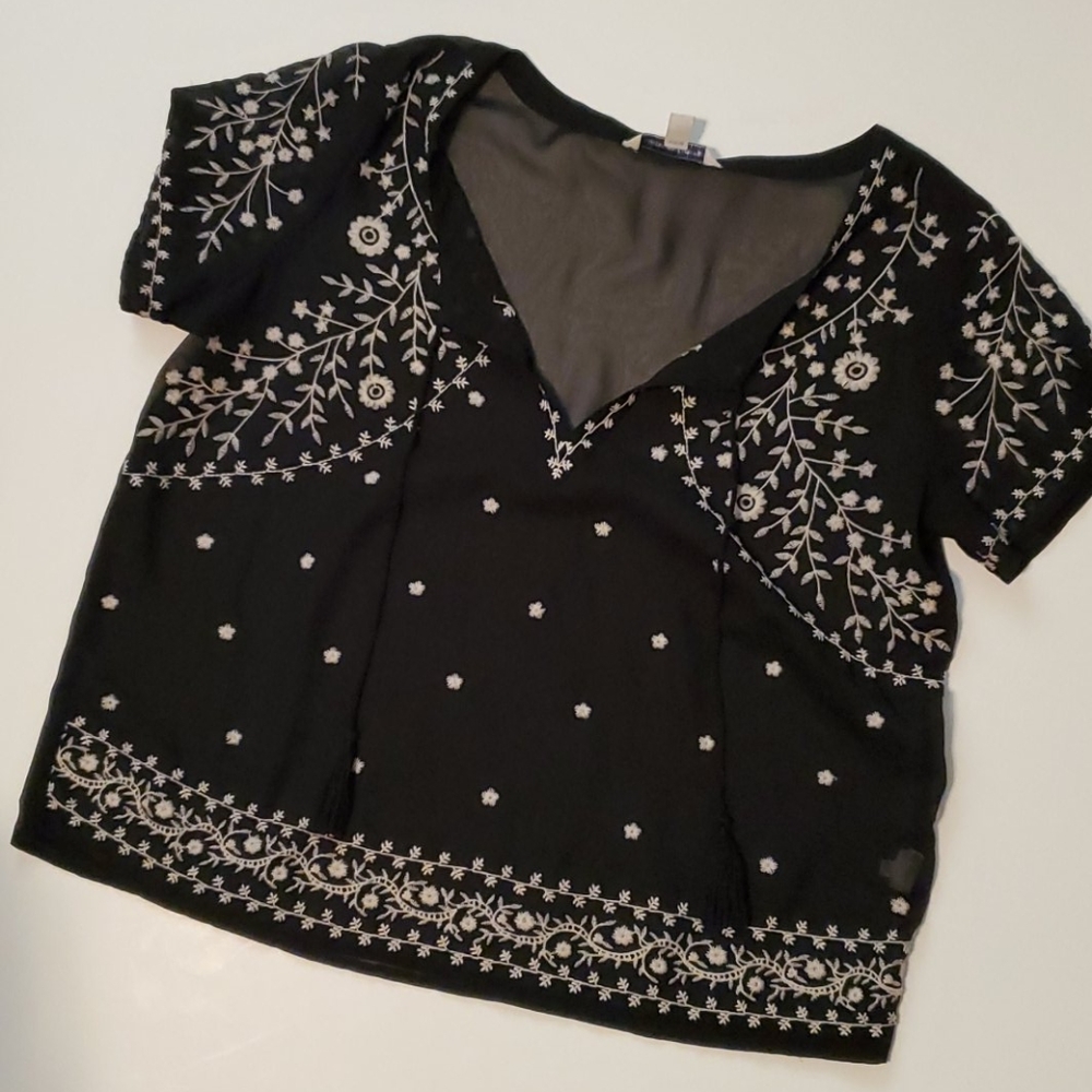 American Eagle Sheer top